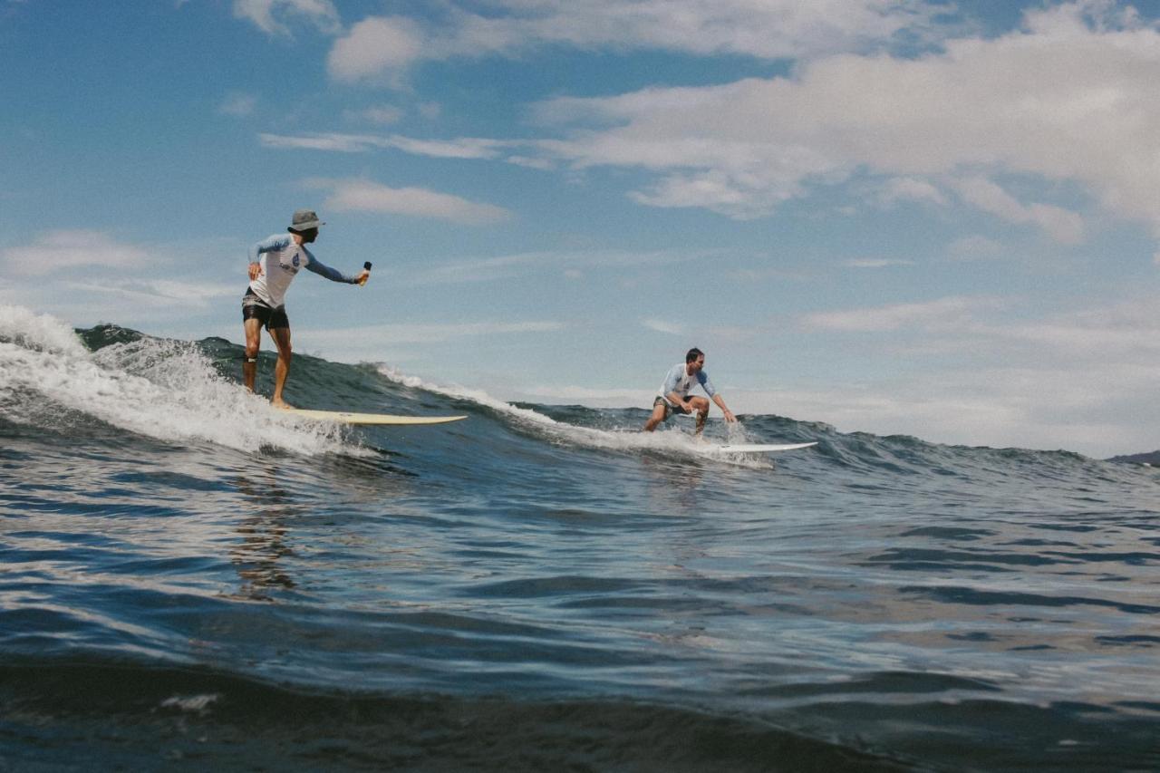 Surf Synergy All-Inclusive Surf Retreat Jacó Exteriör bild