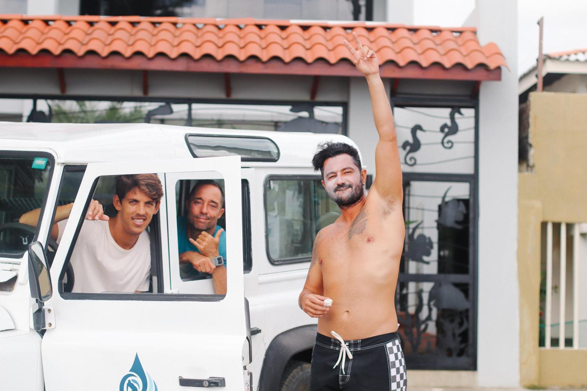 Surf Synergy All-Inclusive Surf Retreat Jacó Exteriör bild